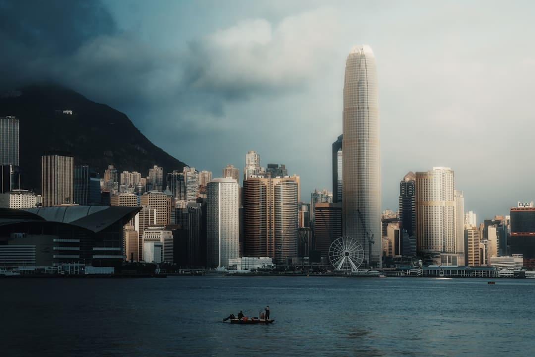 百度前员工创办世界顶级AI公司,近日突发声明:我的产品禁止中国企业使用
